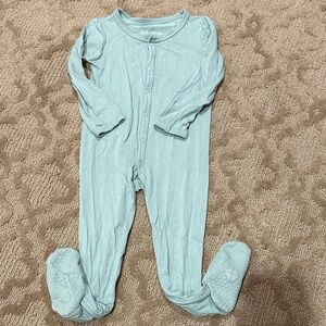 KYTE baby Cozy Blue snap footie